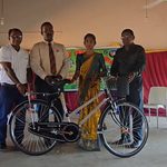 புளியங்குளம் பாடசாலையில் ஆசிரியர்களுக்கான உதவி